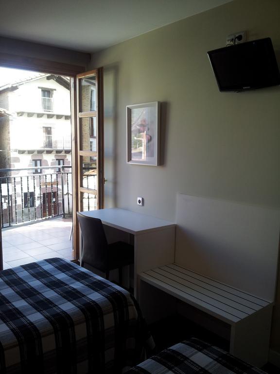 Hostal Ameztia Doneztebe Cameră foto